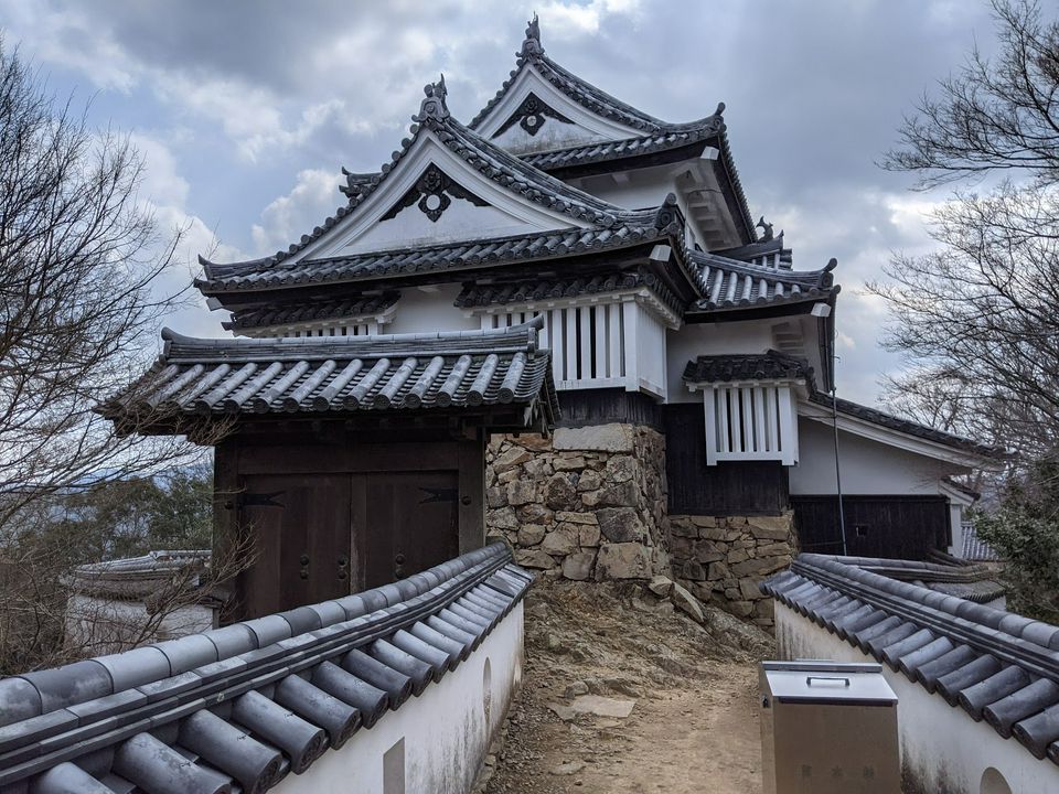 岡山県 日本一高い場所にある 雲海に浮かぶ天空の城 備中松山城 Matcha やさしい日本語