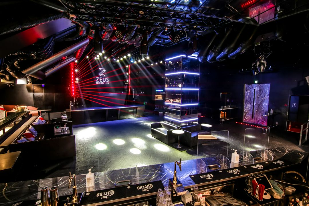 Room Rates 35 Off In Roppongi Enjoy Your Stay Sushi And Nighlife Matcha Japan Travel Web Magazine