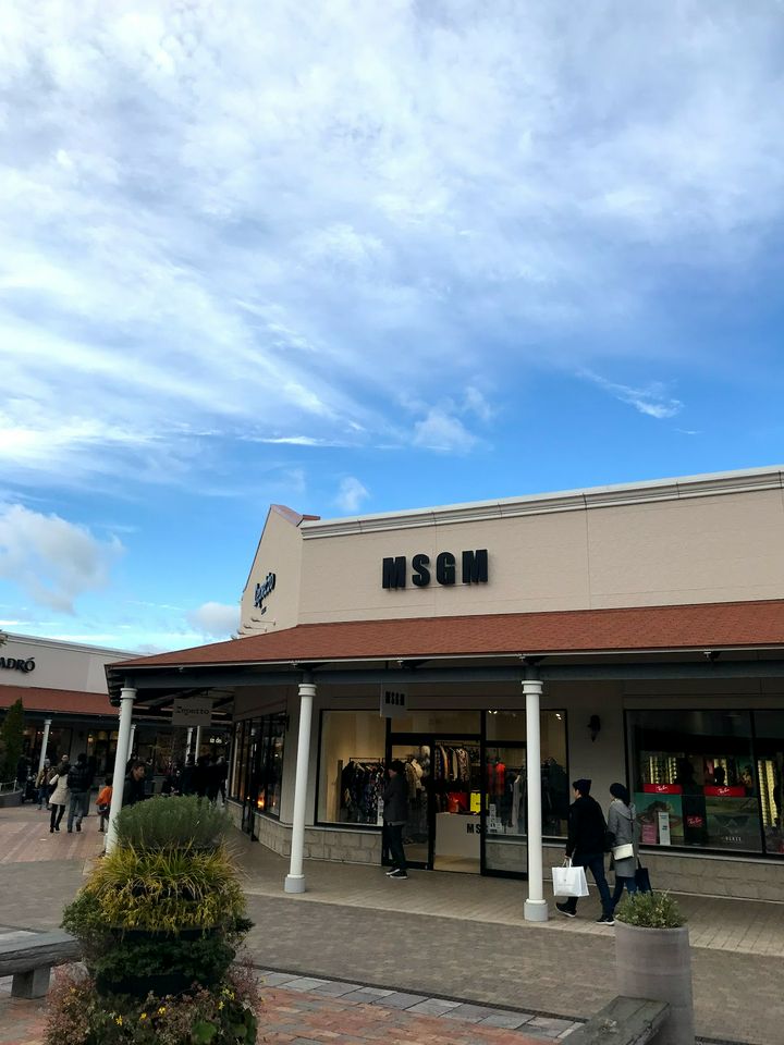 kobe sanda premium outlet stores